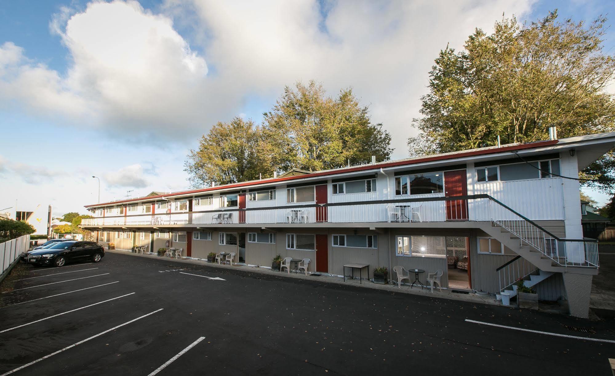 Ranfurly Evergreen Motel Окленд Екстер'єр фото
